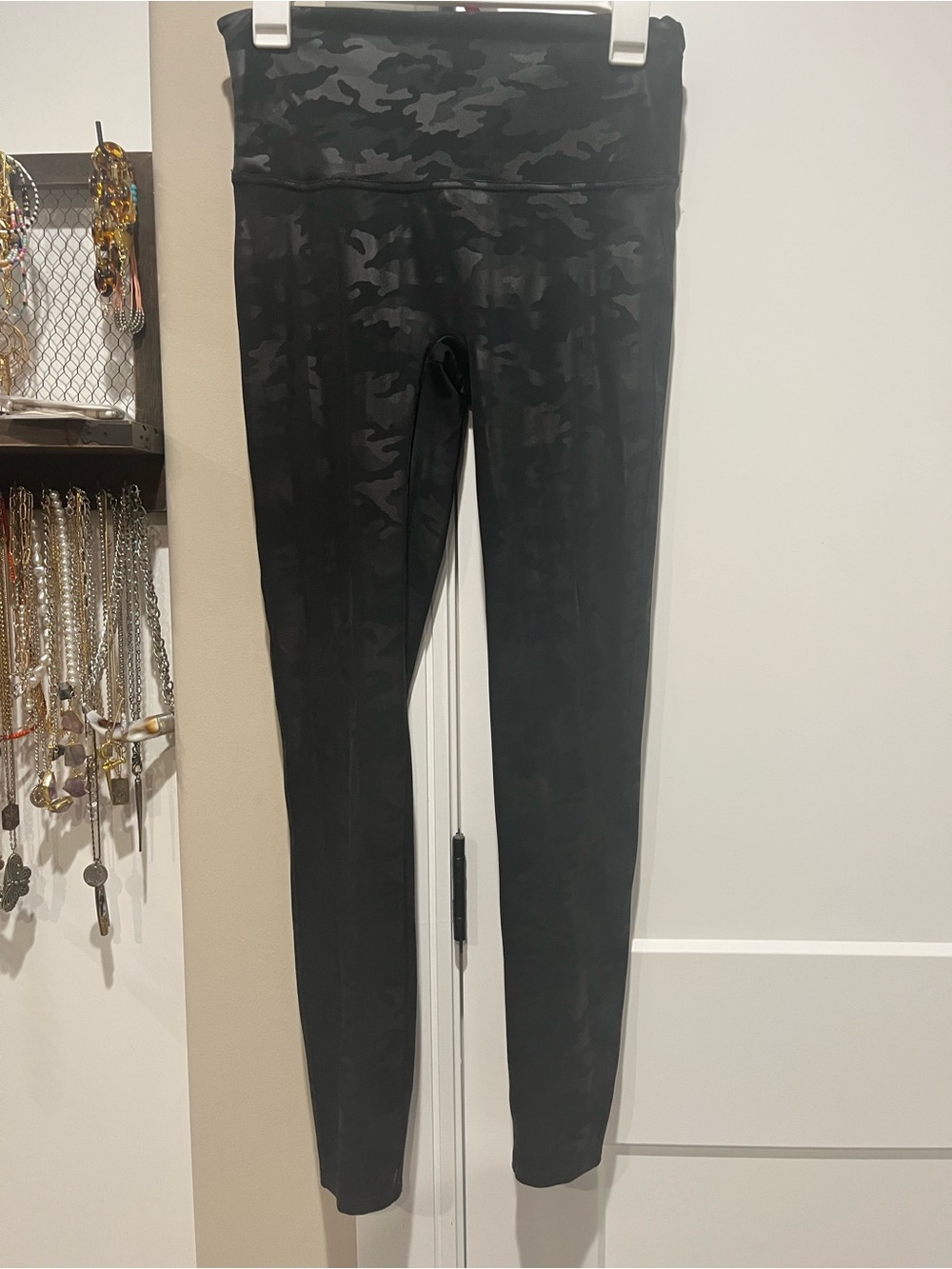 SPANX Black Tonal Camo High-Waist Leggings